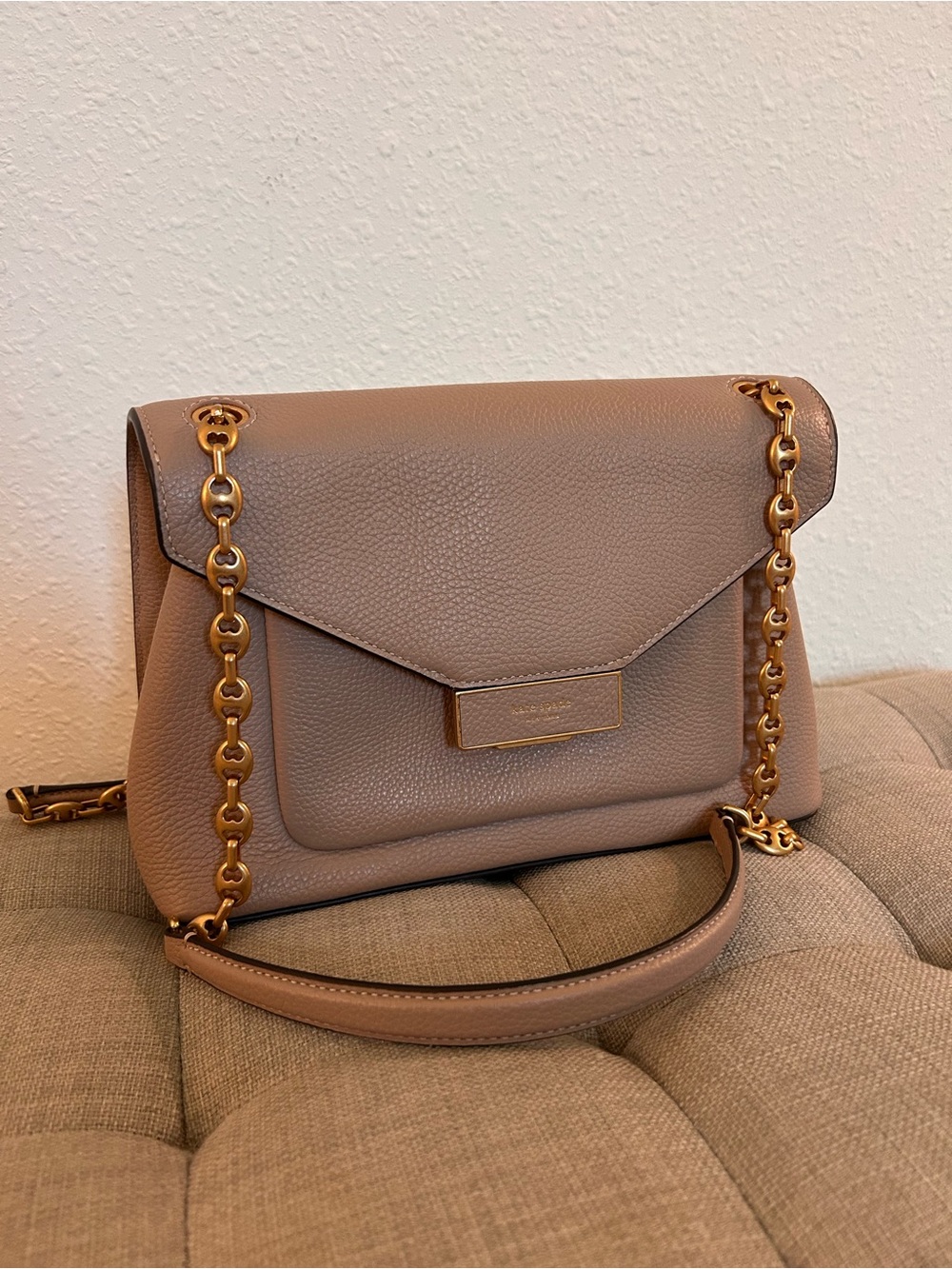 Kate Spade Taupe Leather Shoulder Bag with Gold Chain Strap